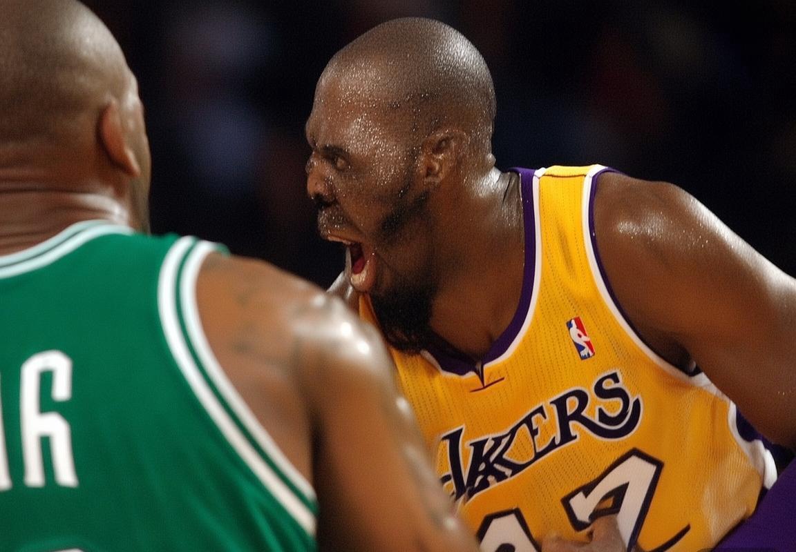 2008年NBA科比勒布朗巅峰对决：湖骑士之战回顾(图1)